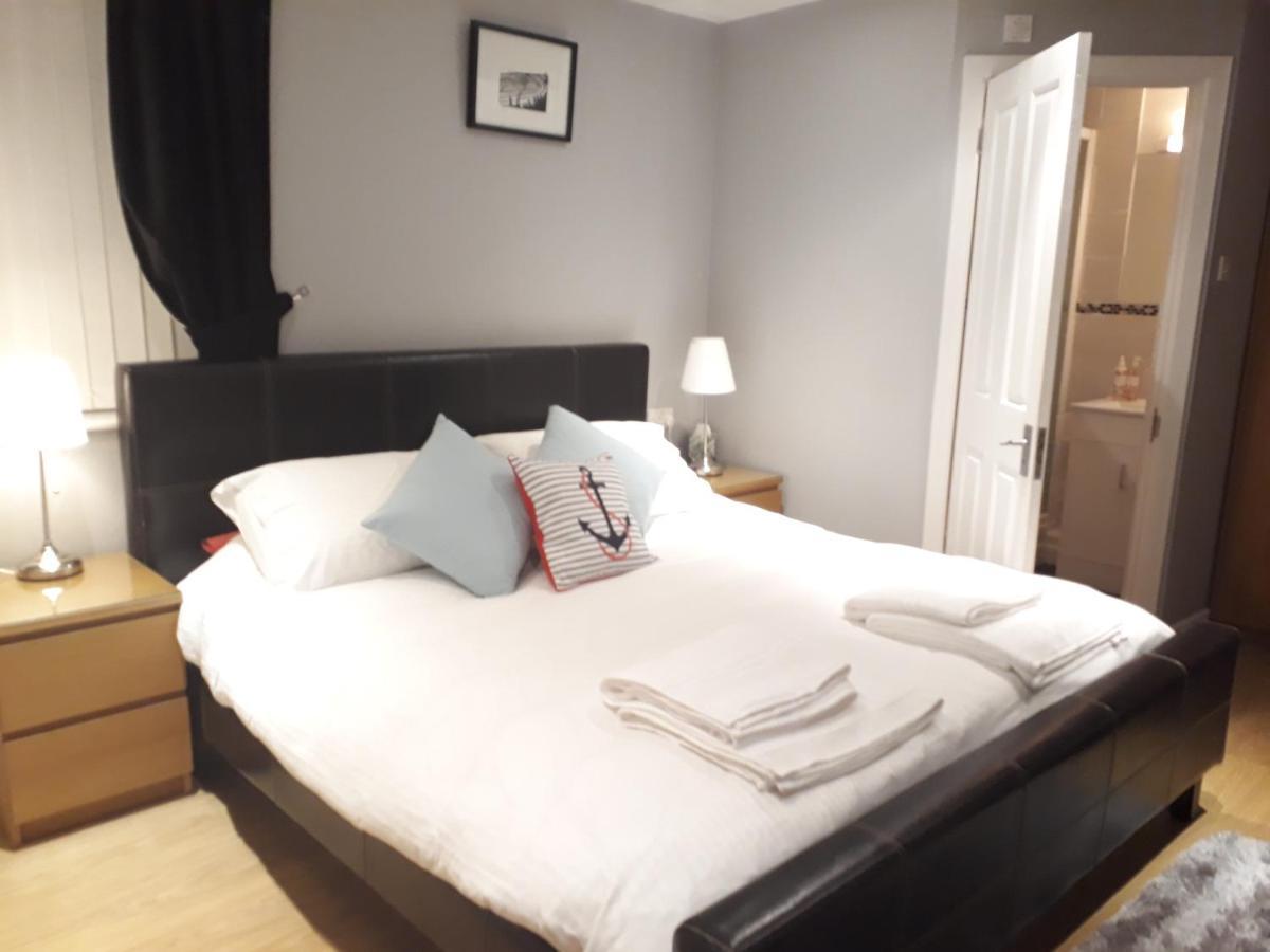 Bed & Breakfast Coast 77 4*