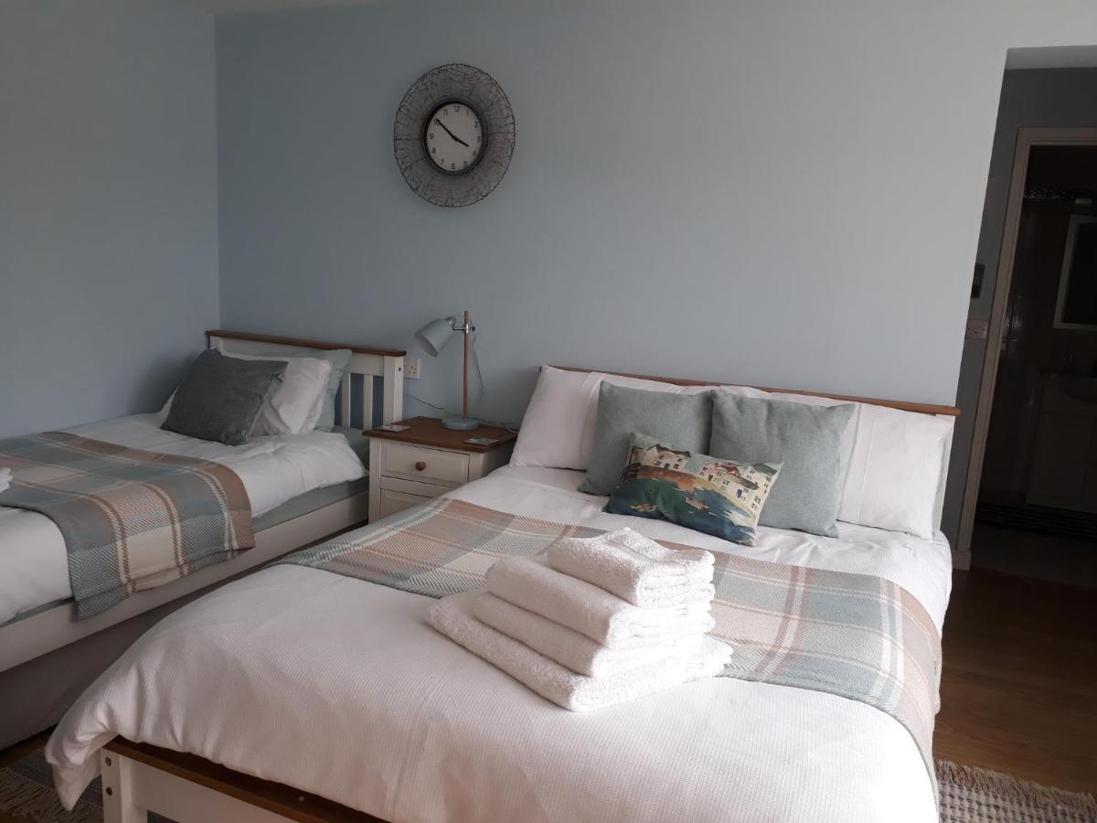 Coast 77 Bed & Breakfast Poole